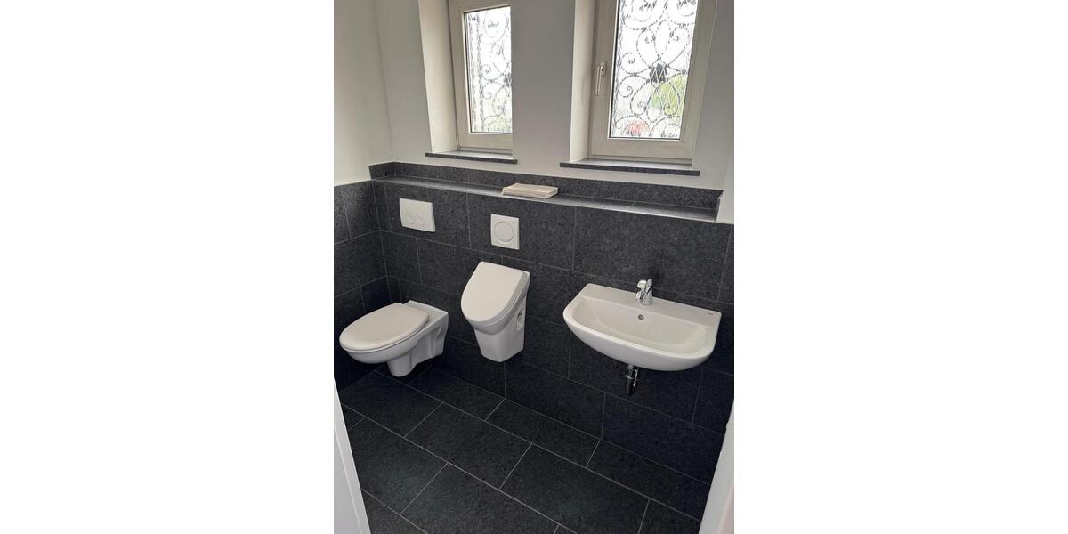 WG-Zimmer 5er WG möbliert 5 zimmer