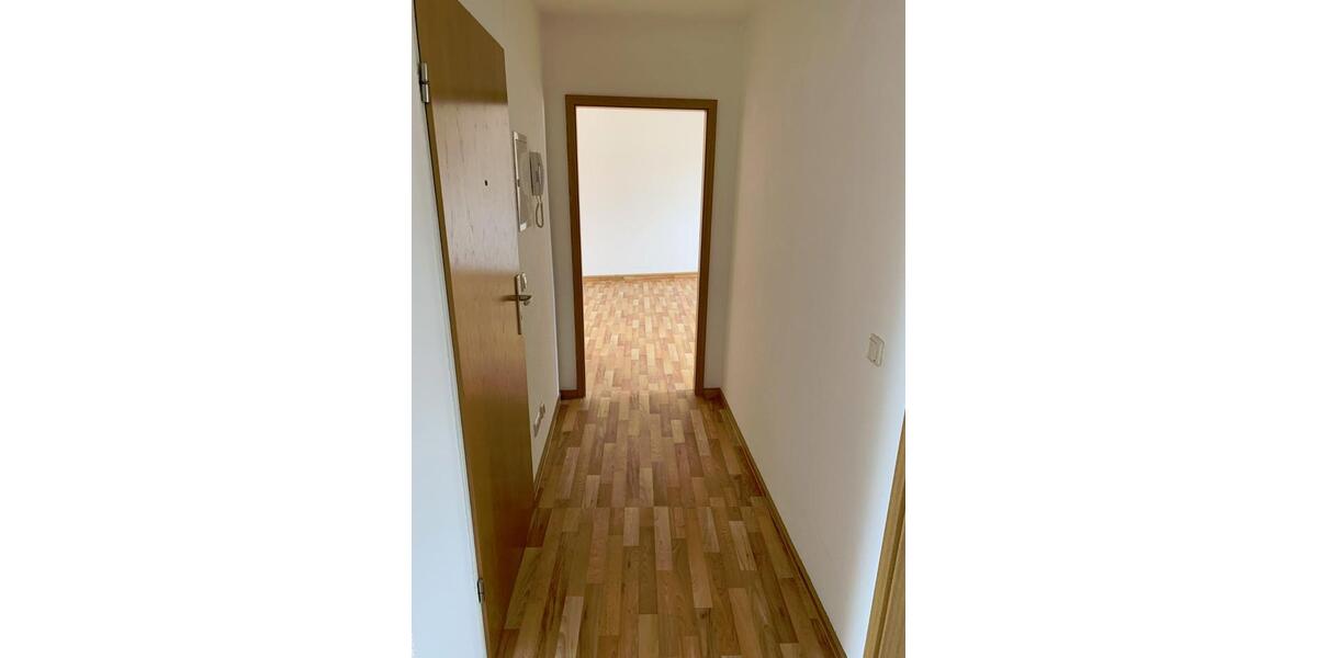 Dachgeschoßwohnung Jüterbog - 3 Zimmer, 79 m&sup2;, 515&euro; | Angebot:25430308