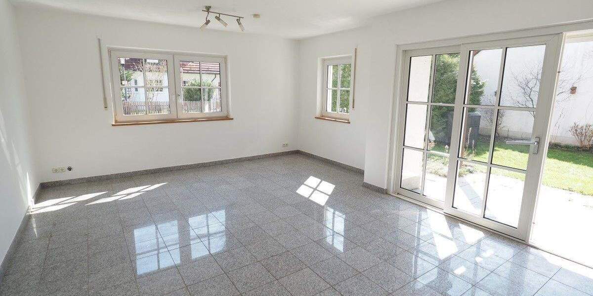 Etagenwohnung Palzing Palzing - 3 Zimmer, 93 m&sup2;, 1.280&euro; | Angebot:25879446