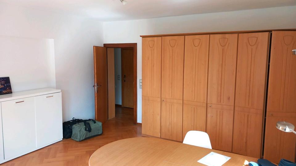 Wohnen auf Zeit Marburg - 1 Zimmer, 22 m&sup2;, 650&euro; | Angebot:26268388