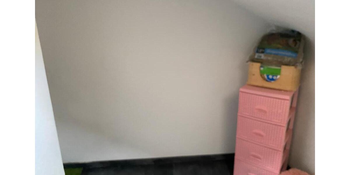 Dachgeschoßwohnung Weißbach - 3.5 Zimmer, 80 m&sup2;, 1.050&euro; | Angebot:26618449