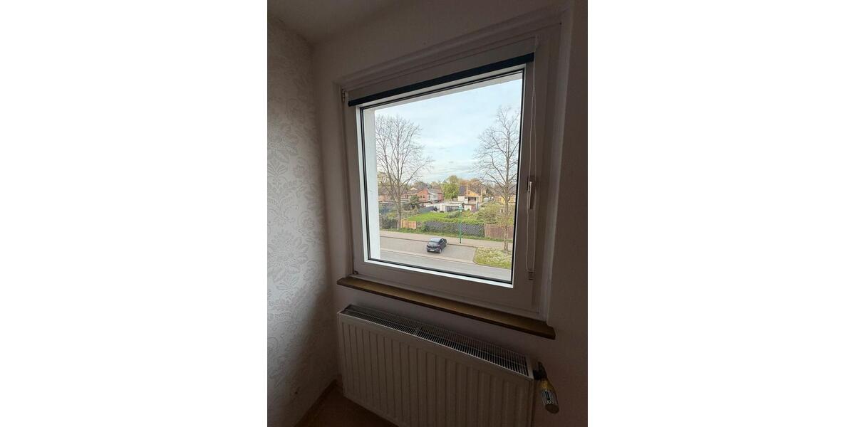 Dachgeschoßwohnung Duisburg Walsum - 1 Zimmer, 30 m&sup2;, 480&euro; | Angebot:26090590