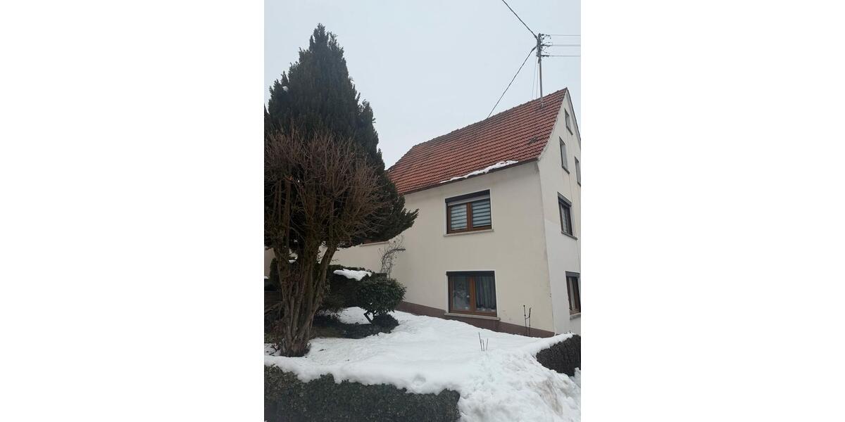 Einfamilienhaus Hiltpoltstein - 5 Zimmer, 130 m&sup2;, 650&euro; | Angebot:24815187