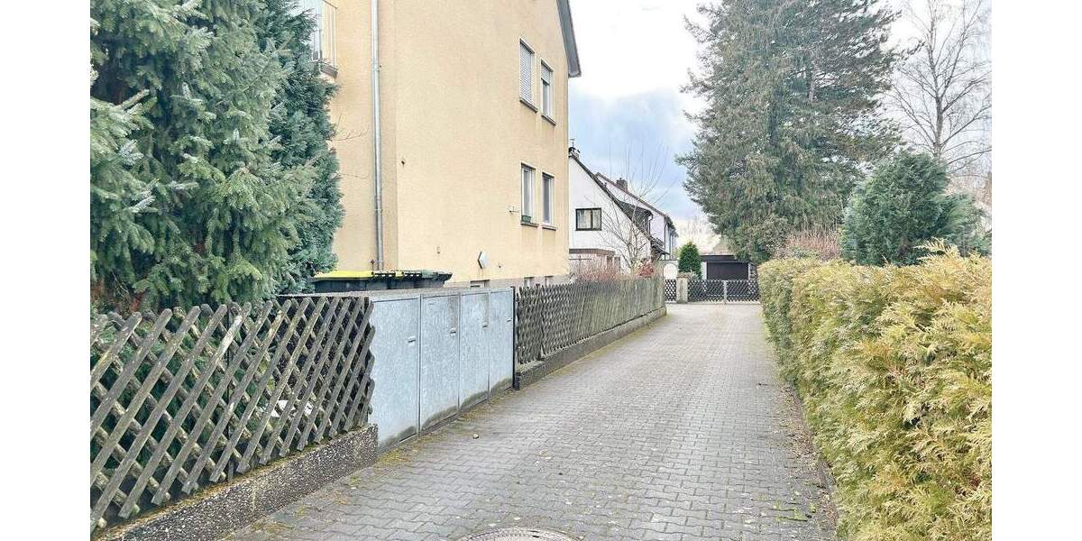 Etagenwohnung Nürnberg Laufamholz - 3 Zimmer, 91 m&sup2;, 1.100&euro; | Angebot:26595192