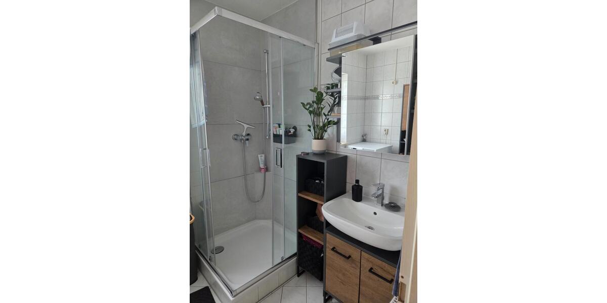 Etagenwohnung Floh-Seligenthal Seligenthal - 3 Zimmer, 88 m&sup2;, 560&euro; | Angebot:26431101