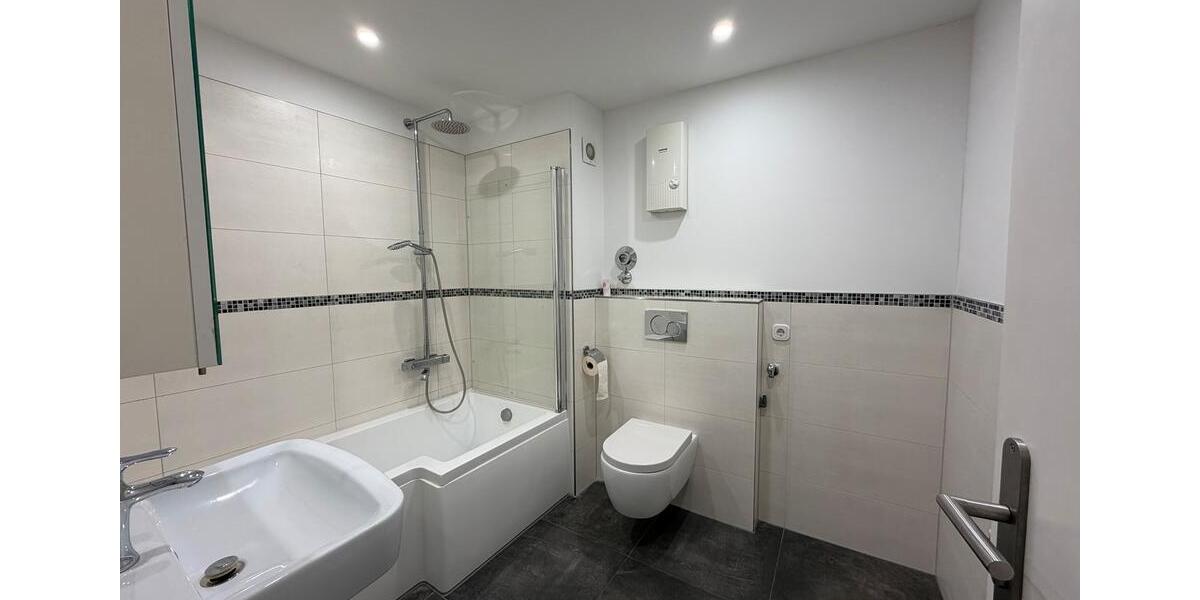 Maisonettenwohnung Köln Chorweiler - 4 Zimmer, 130 m&sup2;, 1.150&euro; | Angebot:24739683