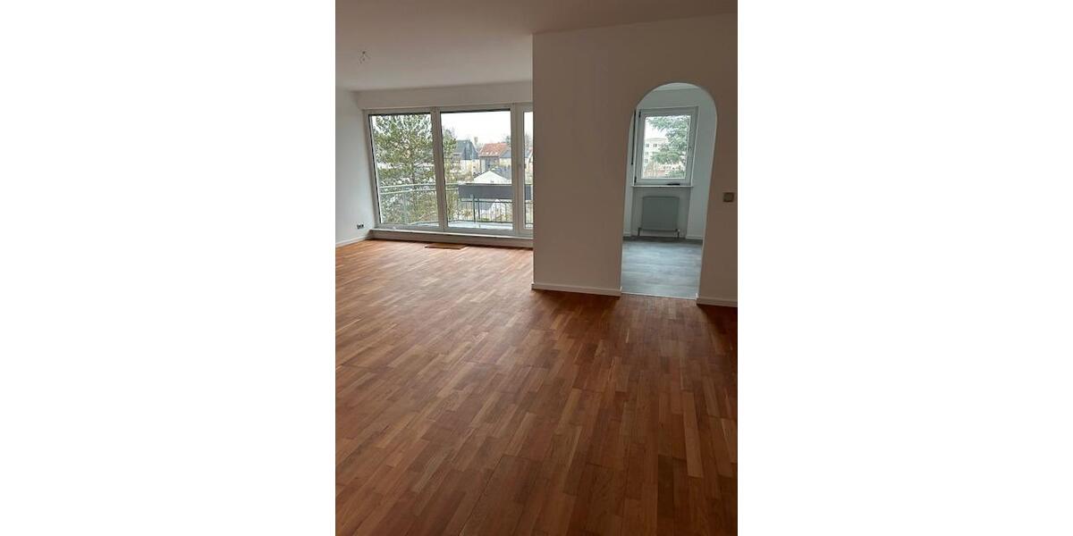 Attraktive 3-Zimmer-Wohnung mit Balkon & Aufzug – frisch renoviert in St. Ingbert 3 zimmer