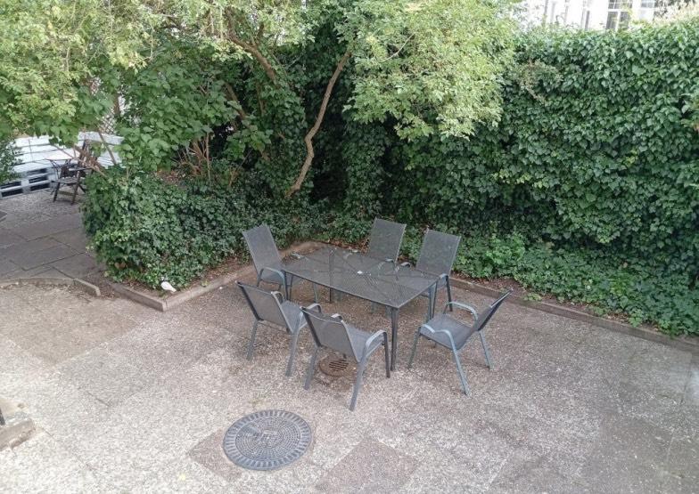 Wohnen auf Zeit Hannover Buchholz-Kleefeld - 1 Zimmer, 16 m&sup2;, 250&euro; | Angebot:25398567