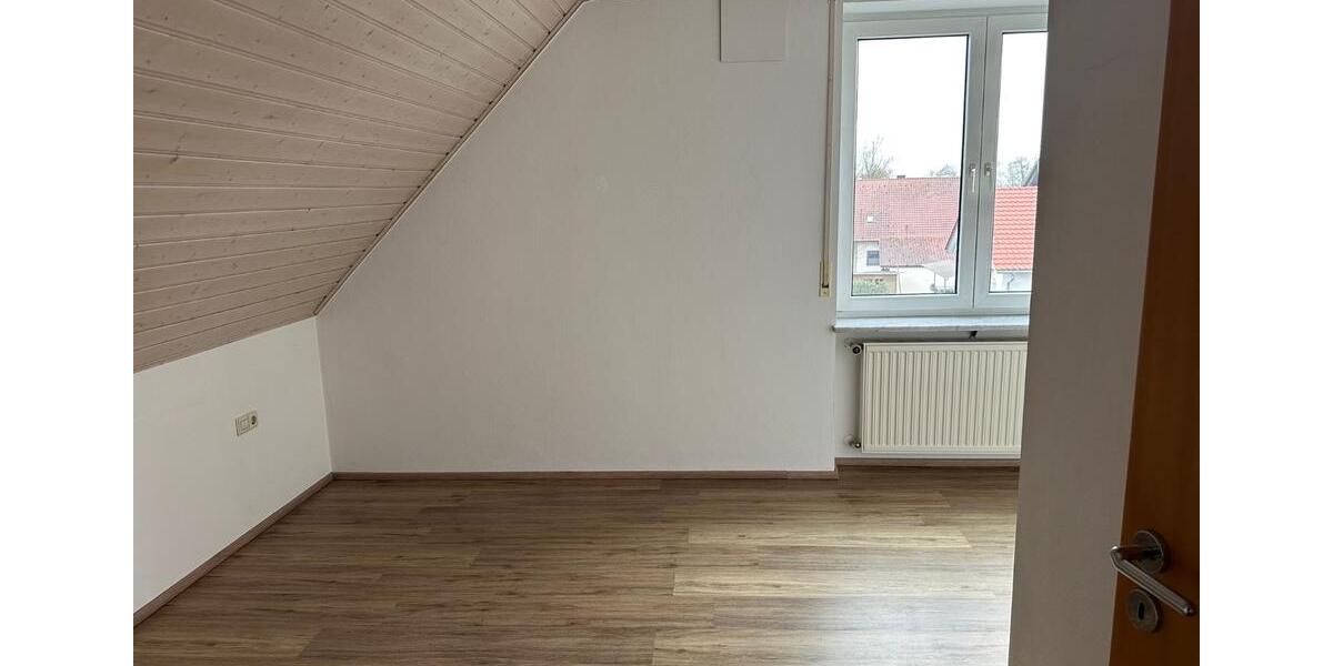 Dachgeschoßwohnung Riedlingen - 2 Zimmer, 38 m&sup2;, 450&euro; | Angebot:23756783