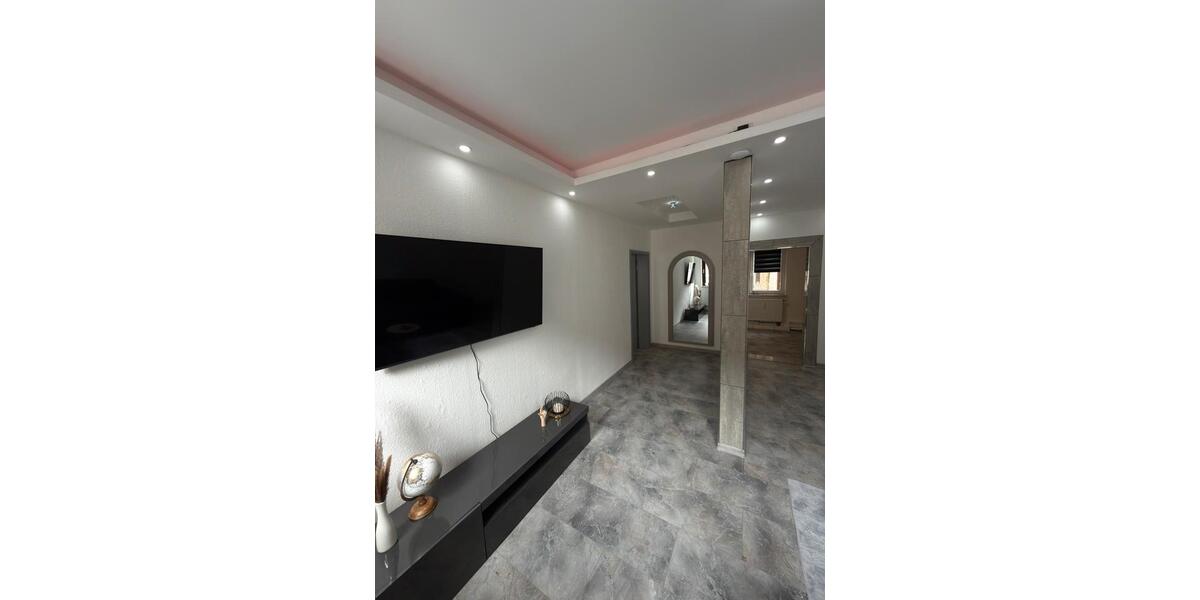 Etagenwohnung Saalfeld (Saale) - 2 Zimmer, 50 m&sup2;, 45&euro; | Angebot:26129951