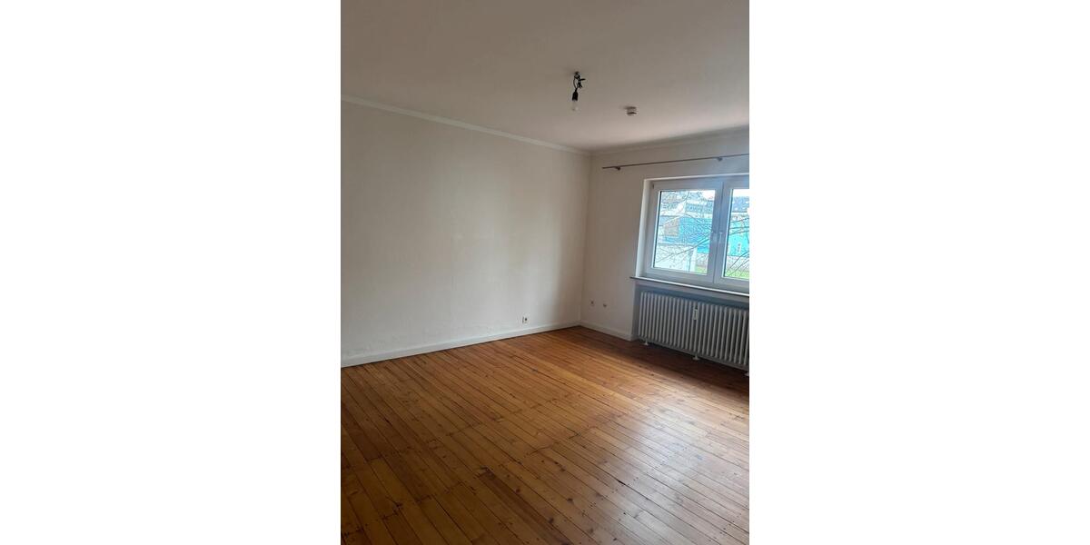 Etagenwohnung Bonn - 5 Zimmer, 120 m&sup2;, 2.000&euro; | Angebot:24446190