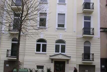 Wohnung zum Mieten in Wiesbaen 1.990 € 150 m² 4 zimmer