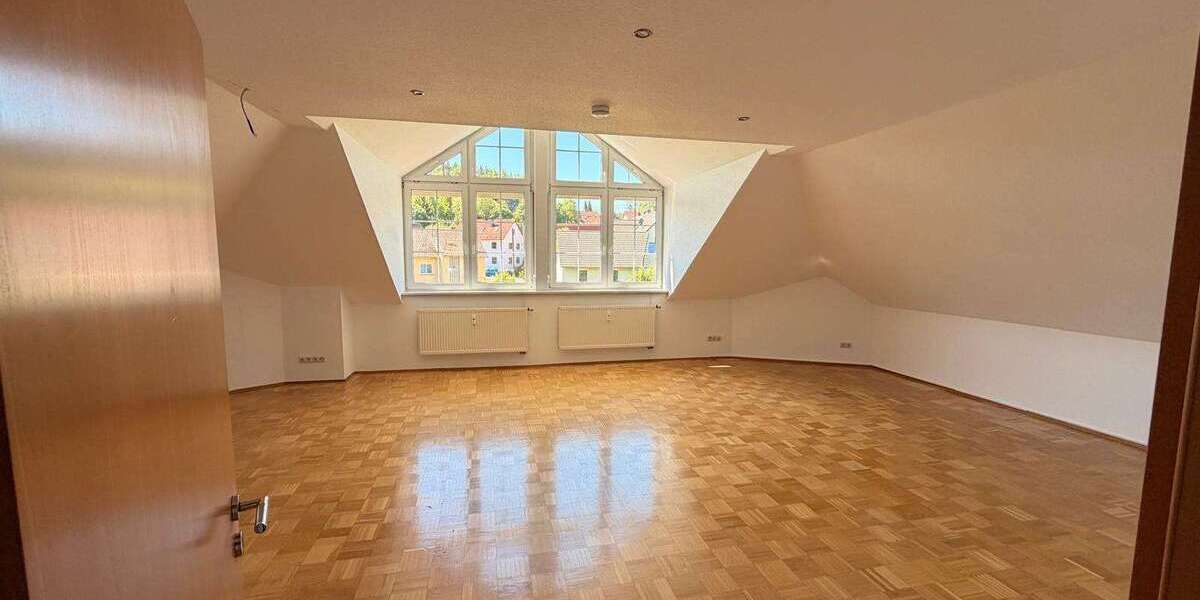Etagenwohnung Obertrubach - 4 Zimmer, 139 m&sup2;, 950&euro; | Angebot:26704789
