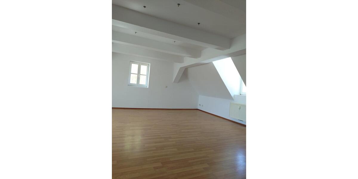 Dachgeschoßwohnung Hohe Börde - 3 Zimmer, 69 m&sup2;, 395&euro; | Angebot:26412763