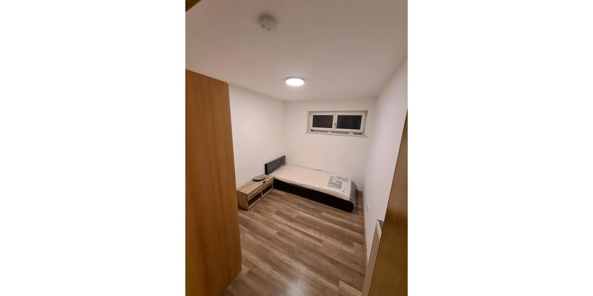 Wohnen auf Zeit Moosthenning - 1 Zimmer, 15 m&sup2;, 280&euro; | Angebot:25604565