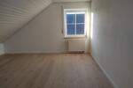 Dachgeschoßwohnung Wettstetten - 3 Zimmer, 85 m&sup2;, 930&euro; | Angebot:26030600