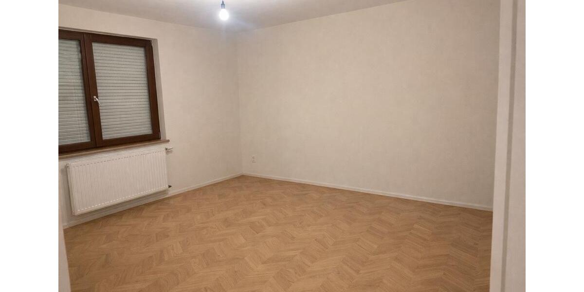 Mehrfamilienhaus, Wohnhaus Wildeck - 4 Zimmer, 120 m&sup2;, 1.250&euro; | Angebot:24897357