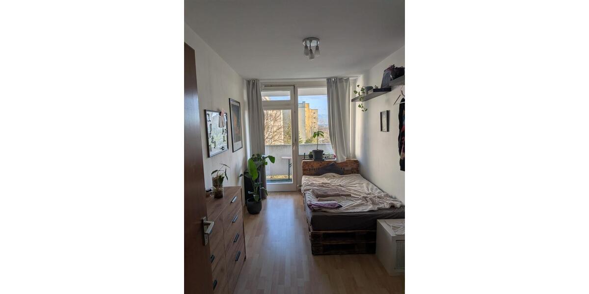 Etagenwohnung Freising Am Vogelherd - 3 Zimmer, 91 m&sup2;, 1.240&euro; | Angebot:25833052