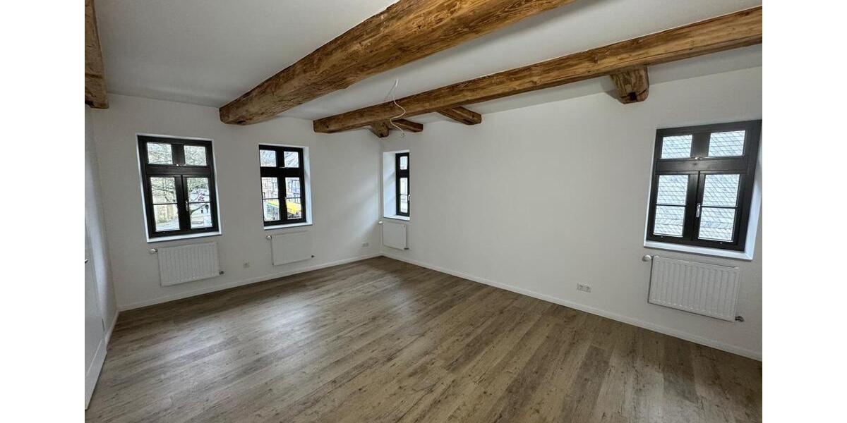 Topmodernisierte 6-Zi.-Wohnung in Goslars City mit exklusiver EBK 6 zimmer