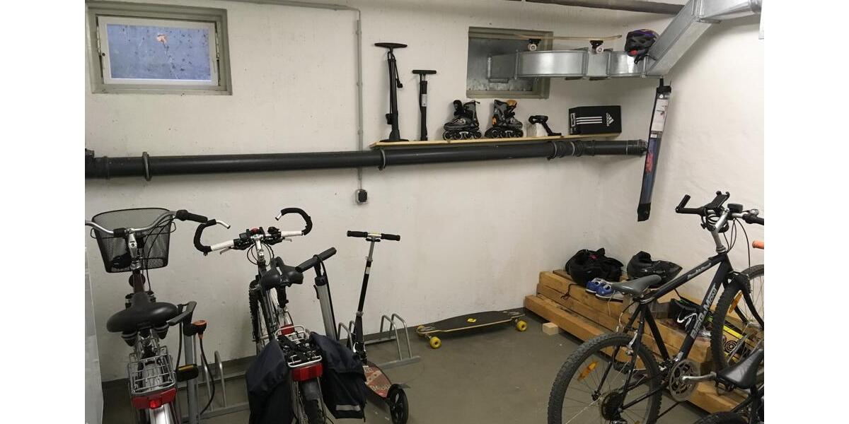 Etagenwohnung Strausberg - 4 Zimmer, 152 m&sup2;, 1.749&euro; | Angebot:23818039