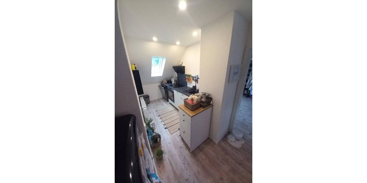 Etagenwohnung Pforzheim Dillweißenstein - 2 Zimmer, 70 m&sup2;, 780&euro; | Angebot:26703148