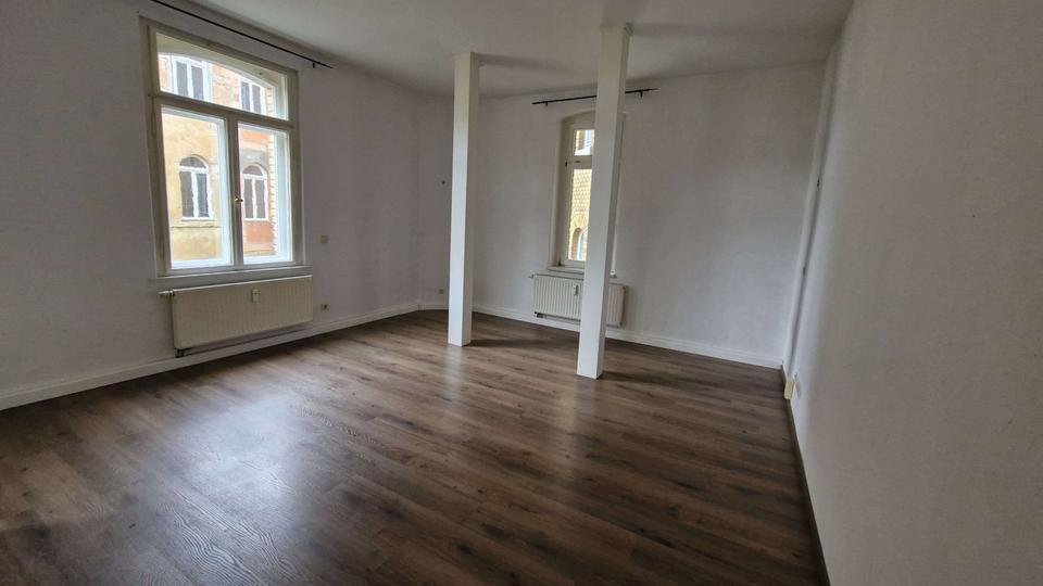 Gemütliche 2-Raum-Wohnung mit Balkon