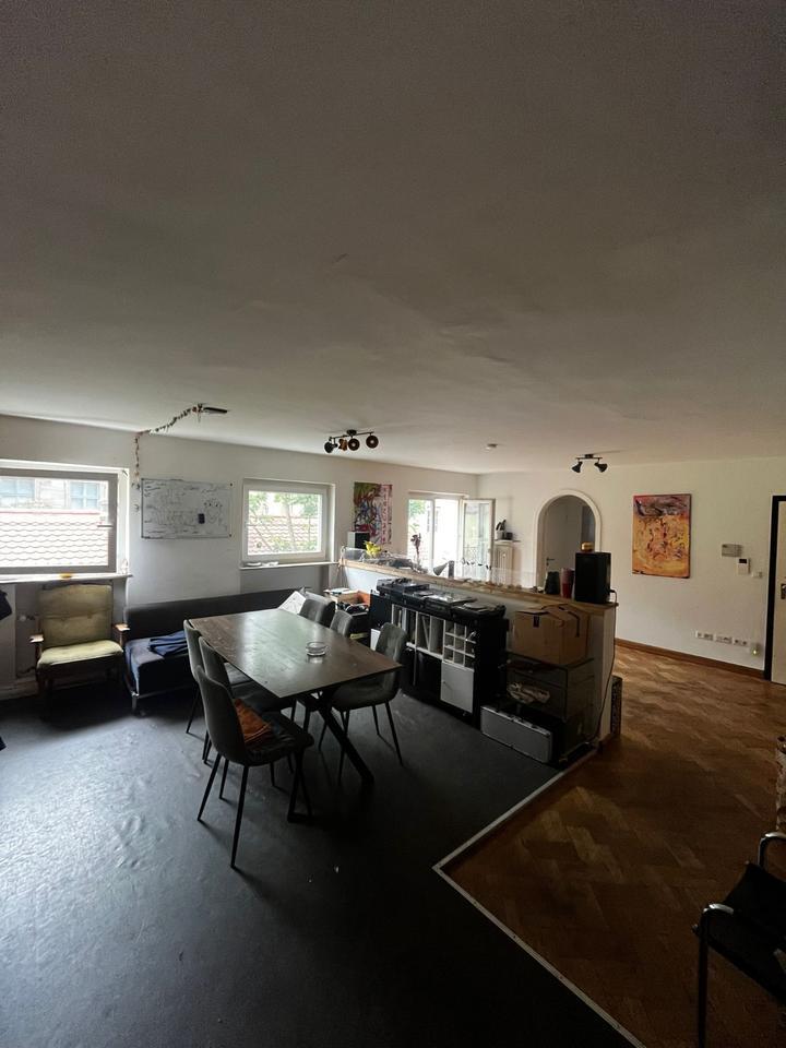 Wg-Zimmer (zur Zwischenmiete oder langfristig)