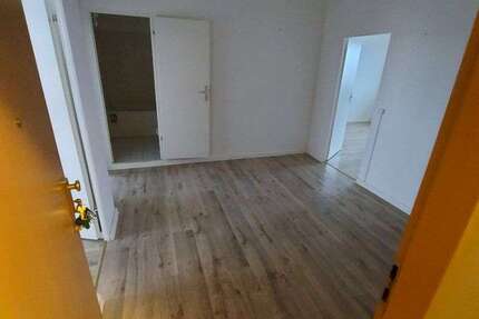 Wohnung Brandenburg an der Havel Hohenstücken - 4 Zimmer, 69 m&sup2;, 487&euro; | Angebot:27233508