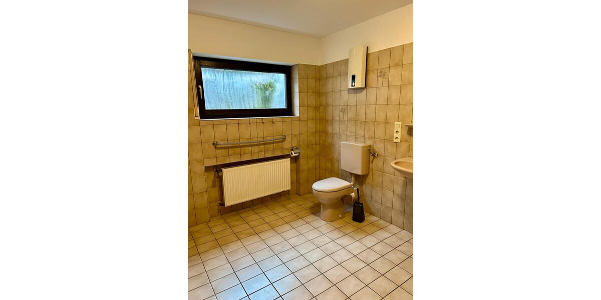 Etagenwohnung Bad Hönningen - 1 Zimmer, 34 m&sup2;, 650&euro; | Angebot:24656415