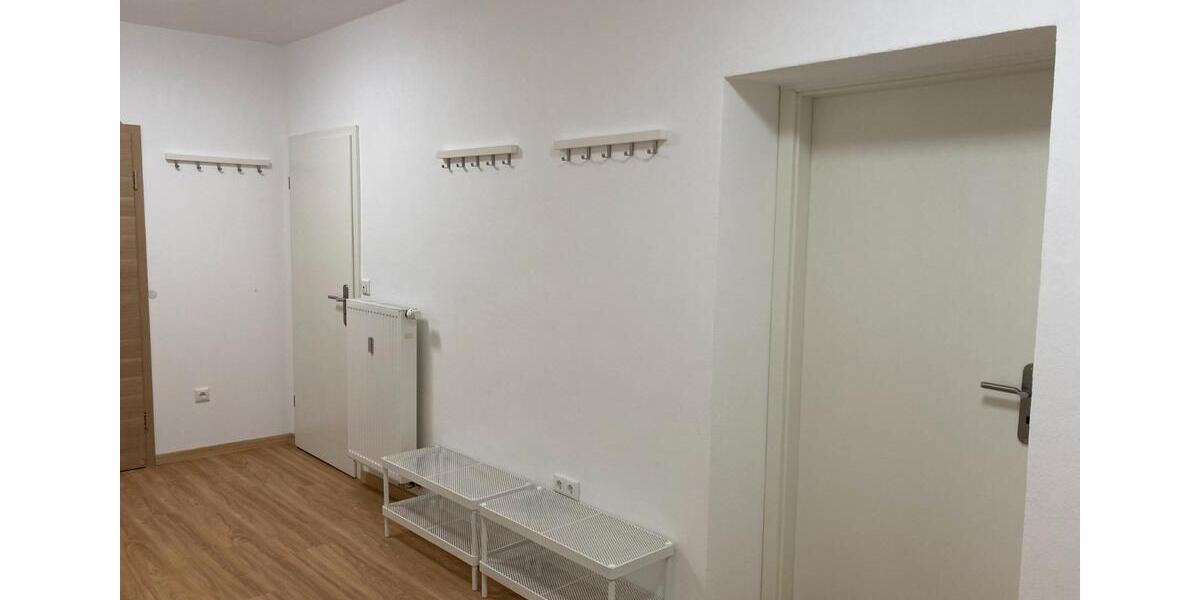 Etagenwohnung Deggendorf - 5 Zimmer, 140 m&sup2;, 590&euro; | Angebot:26036116