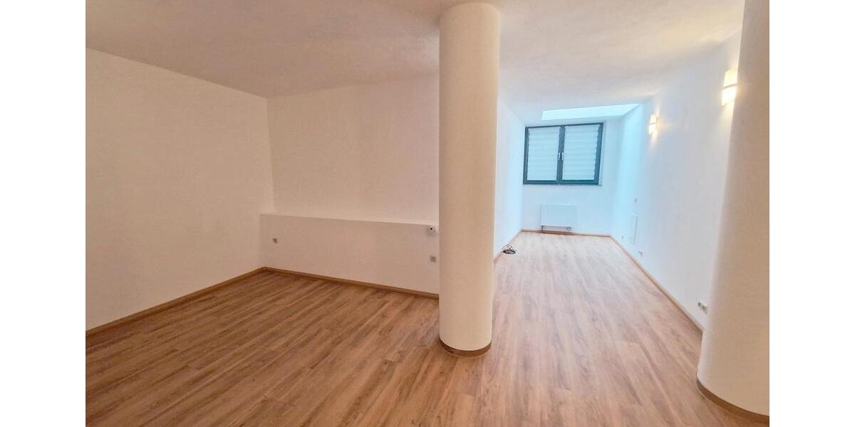 Etagenwohnung Bautzen - 3 Zimmer, 173 m&sup2;, 800&euro; | Angebot:26678299