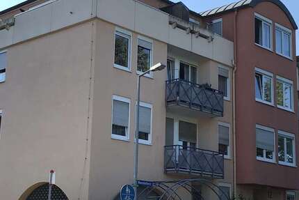 Wohnung zum Mieten in Karlsruhe 400 € 27 m² 1 zimmer