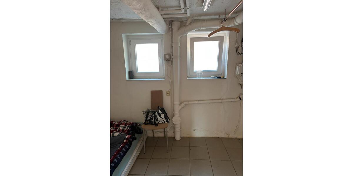 Etagenwohnung Mönchengladbach Nord - 1 Zimmer, 20 m&sup2;, 280&euro; | Angebot:26464230