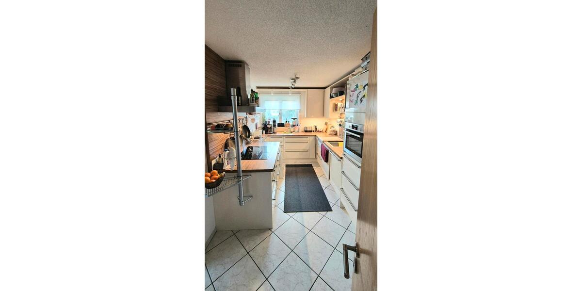 Etagenwohnung Konstanz Konstanz-Fürstenberg - 3 Zimmer, 93 m&sup2;, 1.700&euro; | Angebot:25239768