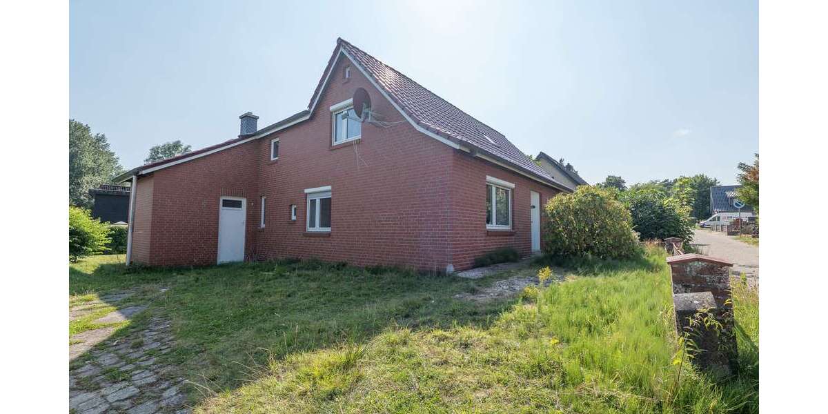 Einfamilienhaus Hemmoor - 4 Zimmer, 120 m&sup2;, 1.100&euro; | Angebot:27200023
