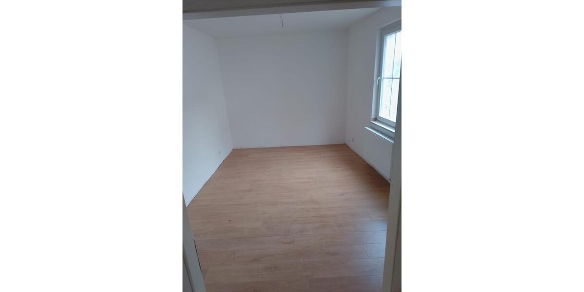 Etagenwohnung Linnich - 3 Zimmer, 82 m&sup2;, 750&euro; | Angebot:25151180