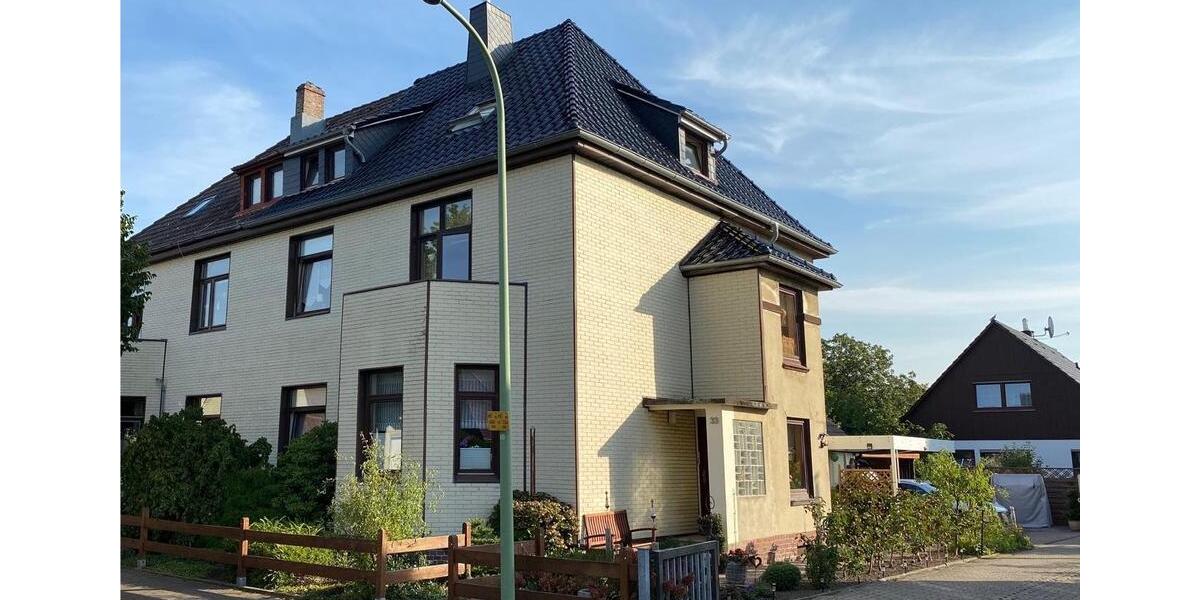 Dachgeschoßwohnung Bremerhaven Wulsdorf - 2 Zimmer, 53 m&sup2;, 690&euro; | Angebot:25228695
