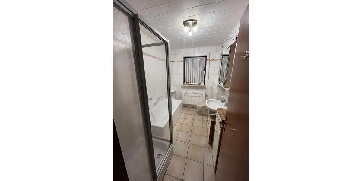 Etagenwohnung Hofgeismar - 2 Zimmer, 82 m&sup2;, 950&euro; | Angebot:25756787