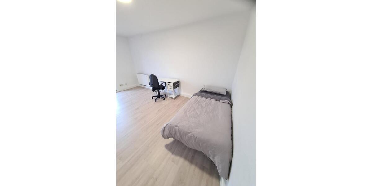 Wohnen auf Zeit Flintbek - 1 Zimmer, 18 m&sup2;, 600&euro; | Angebot:26632500