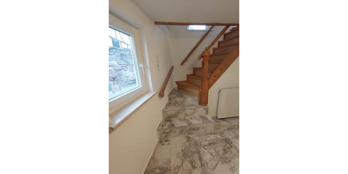 Einfamilienhaus Wanfried - 5 Zimmer, 100 m&sup2;, 900&euro; | Angebot:26493859