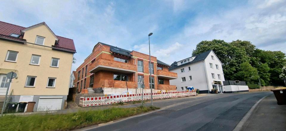Erdgeschoßwohnung Lohfelden - 3 Zimmer, 90 m&sup2;, 1.400&euro; | Angebot:26614072