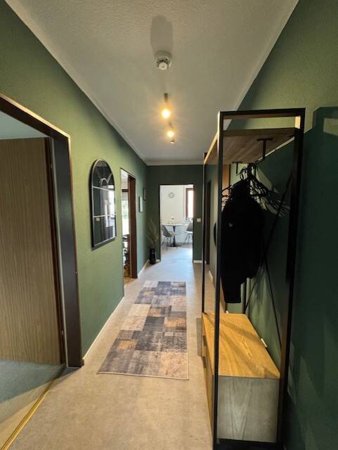 Moderne möblierte 2-Zimmer-Wohnung in ruhiger Lage von Zirndorf – Ideal für Singles oder Paare!