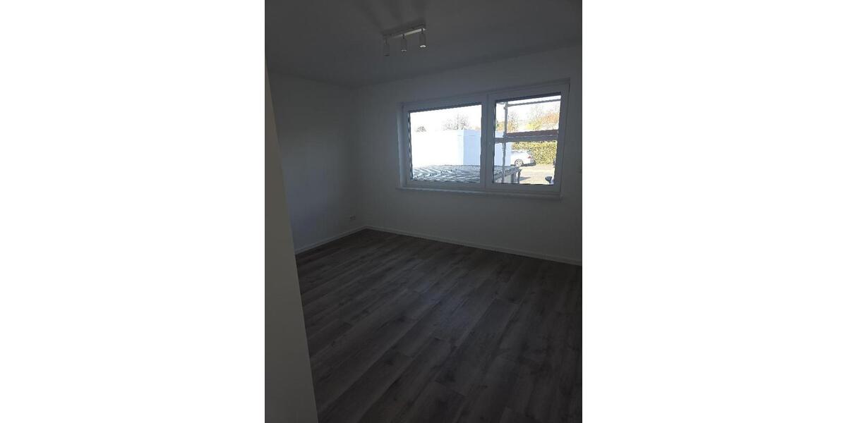 Erdgeschoßwohnung Eschborn - 5 Zimmer, 133 m&sup2;, 1.850&euro; | Angebot:26621148