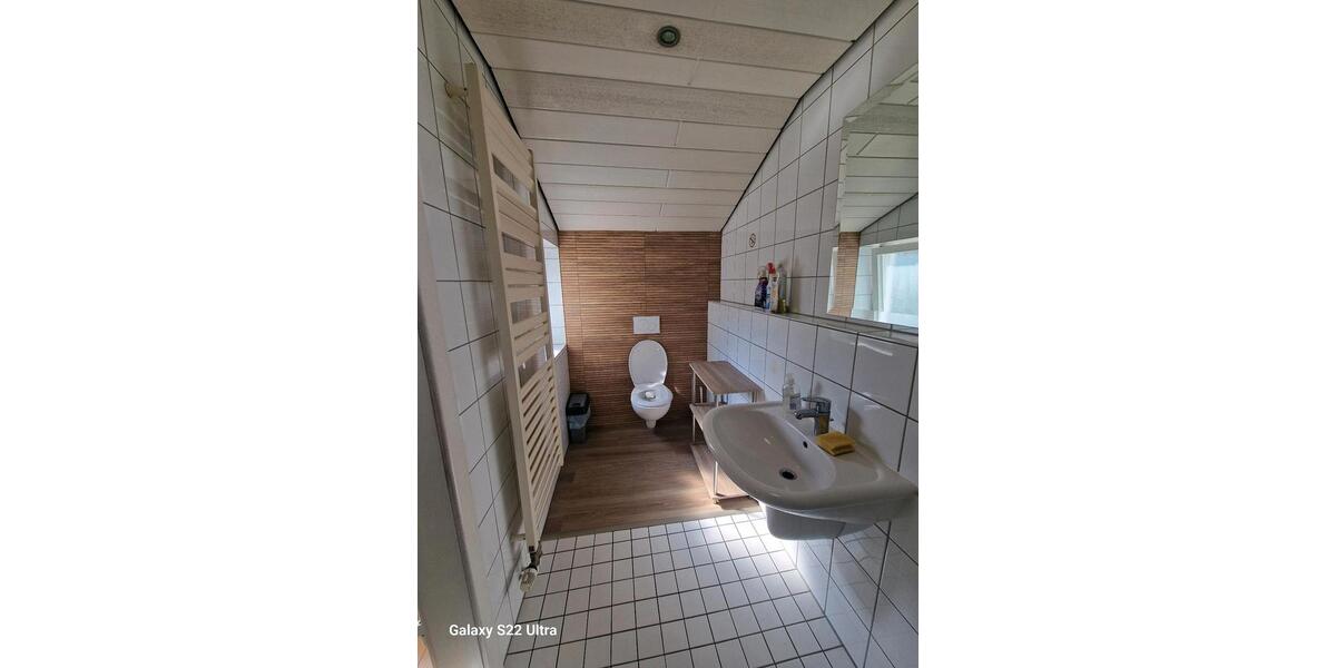 Wohnen auf Zeit Wegberg - 5 Zimmer, 110 m&sup2;, 11&euro; | Angebot:24901271