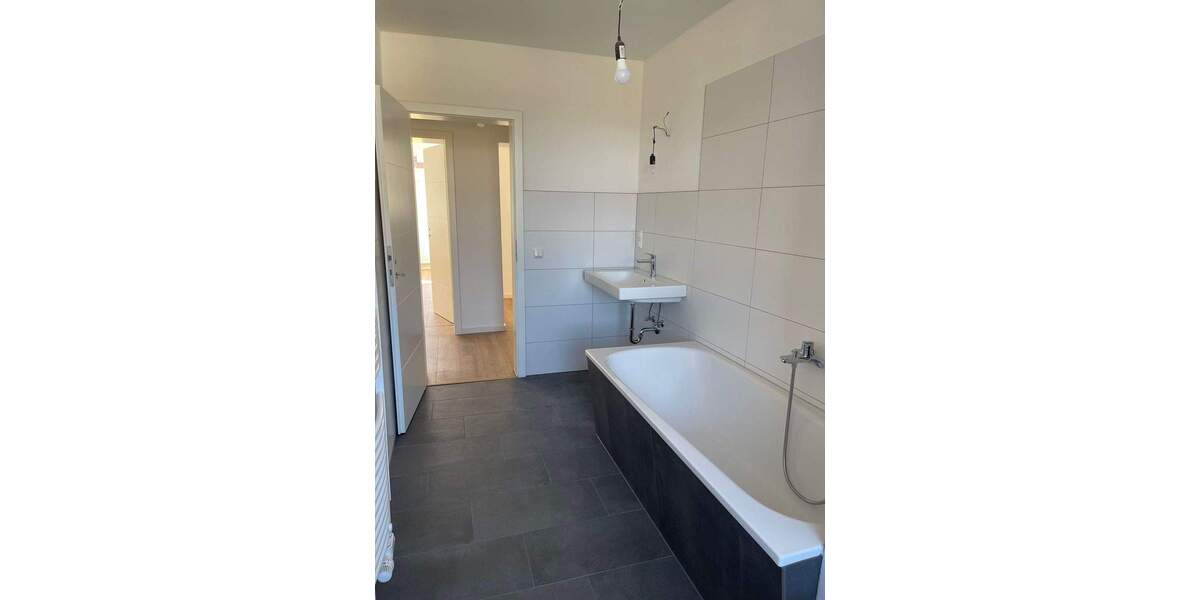 Etagenwohnung Brandenburg an der Havel Altstadt - 4 Zimmer, 115 m&sup2;, 1.200&euro; | Angebot:25727163