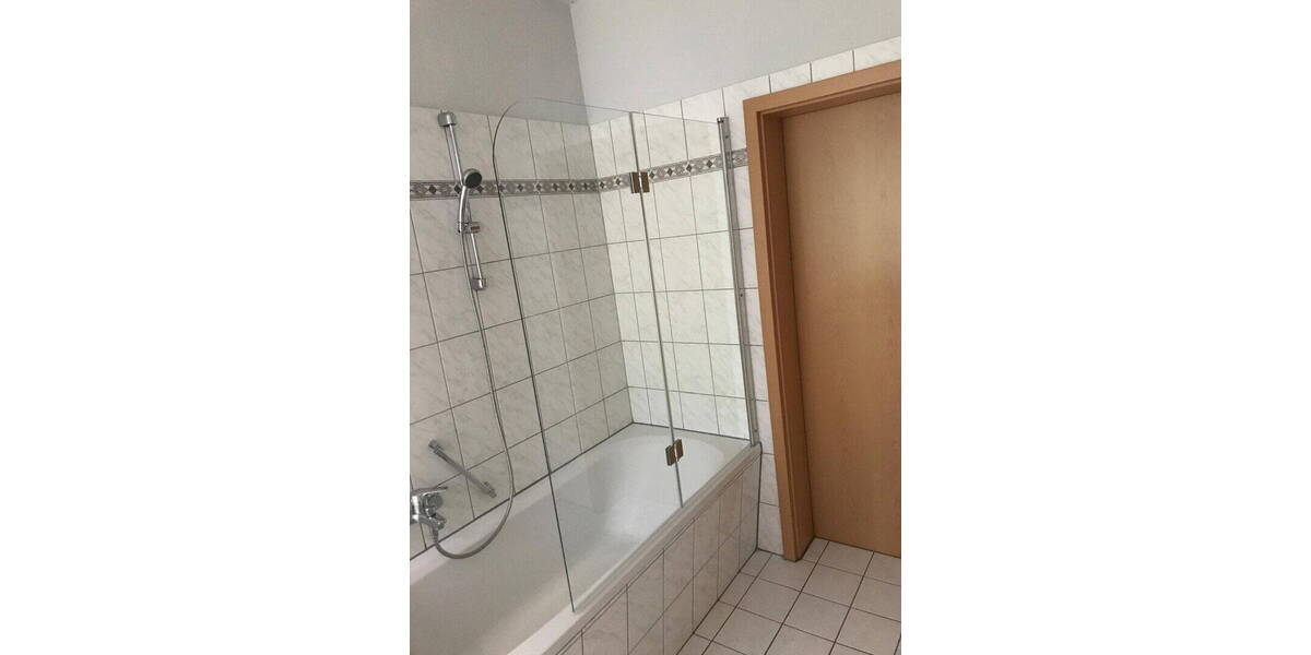 Etagenwohnung Gotha Siebleben - 2 Zimmer, 64 m&sup2;, 450&euro; | Angebot:26569180