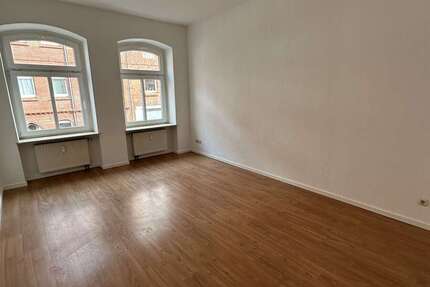 Wohnung zum Mieten in Erfurt 660 € 70.18 m² 3 zimmer