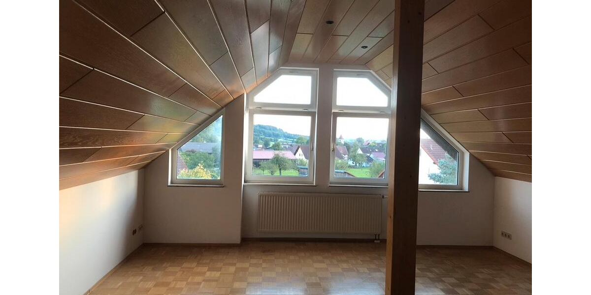 Maisonettenwohnung Stimpfach - 4.5 Zimmer, 103 m&sup2;, 832&euro; | Angebot:26580178
