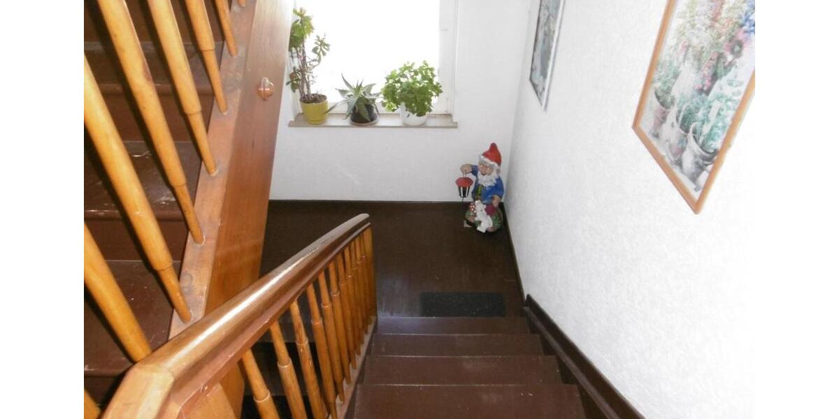 Dachgeschoßwohnung Herleshausen - 3 Zimmer, 399&euro; | Angebot:23360468