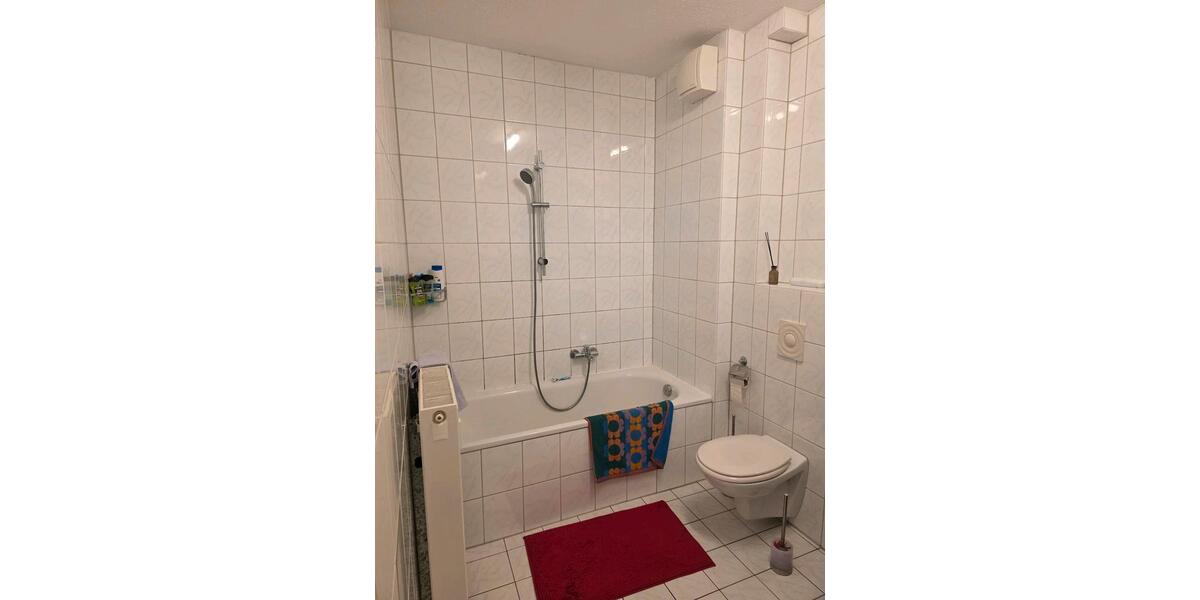 Dachgeschoßwohnung Düren Distelrath - 3 Zimmer, 77 m&sup2;, 899&euro; | Angebot:26250347